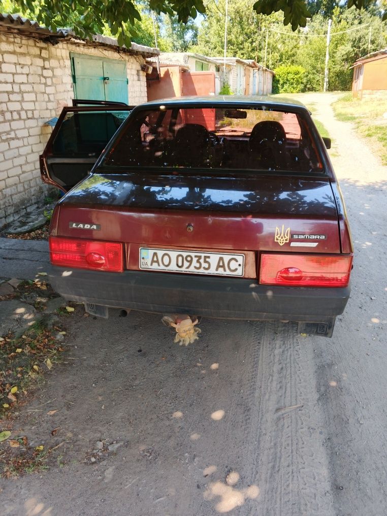 Продам ваз 21099 на ходу.