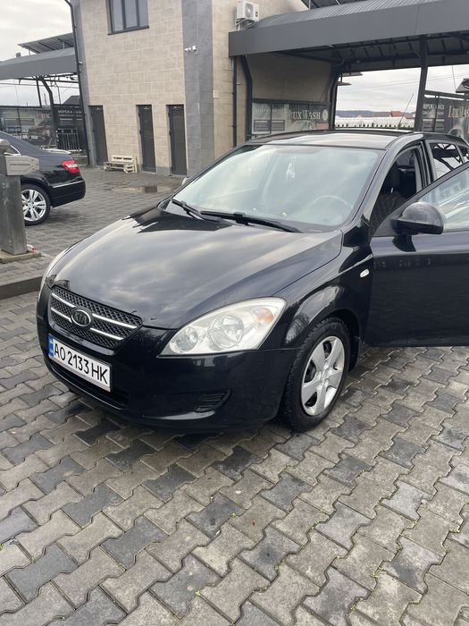 Продам авто  в хорохому стані вкладень не потребує