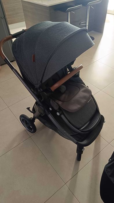 Carrinho de bebéconfort