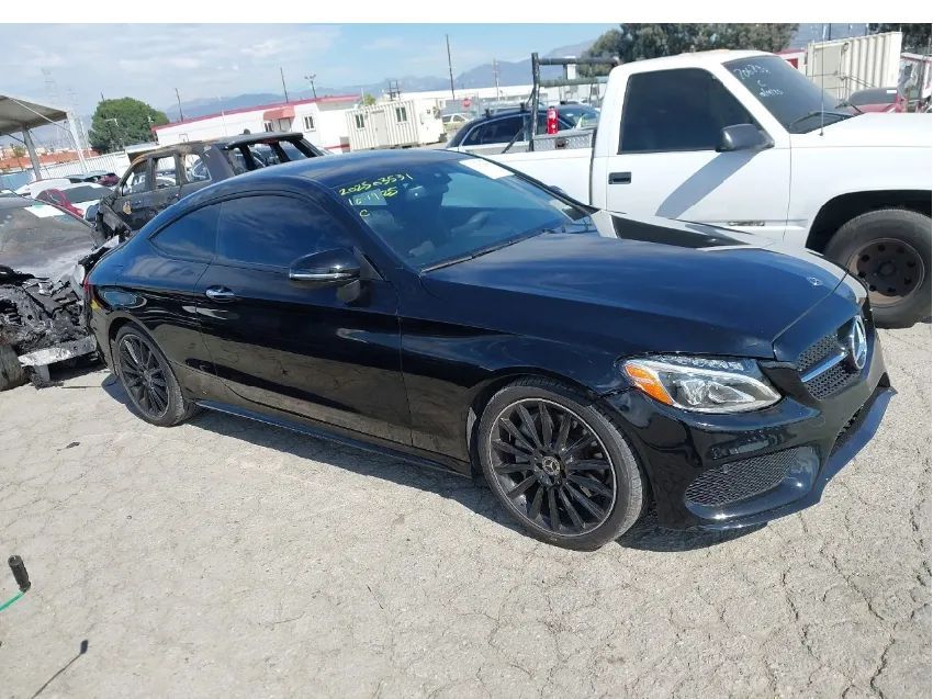 Mercedes-Benz Klasa C C300 Coupe | Bogate wyposażenie | Mała szkoda