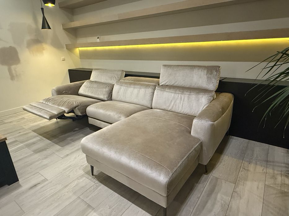 Kanapa Kler Capriccio , siedzisko, elektryczny wysuwany fotel! Idealna