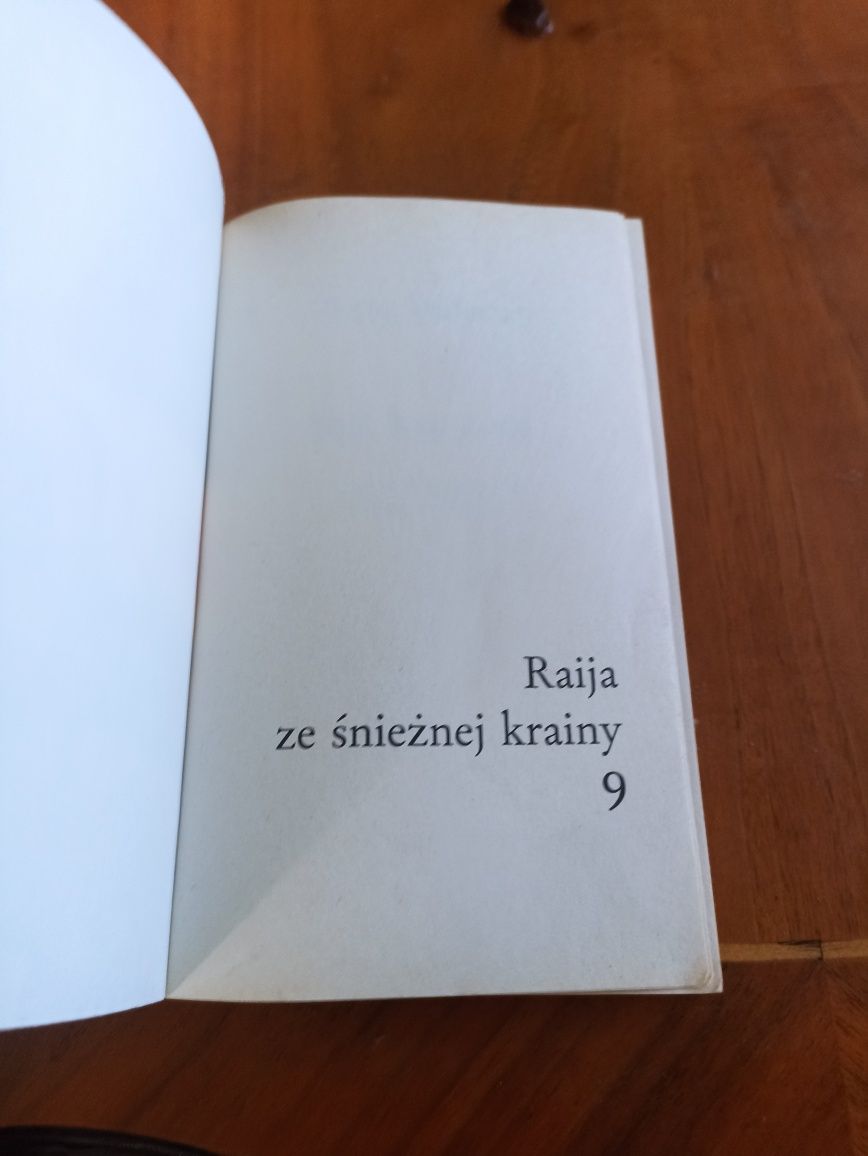 Bente Pedersen: Bez korzeni (Raija ze)