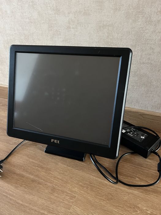 POS FEC -4 GB RAM - 120gb SSD- Win10