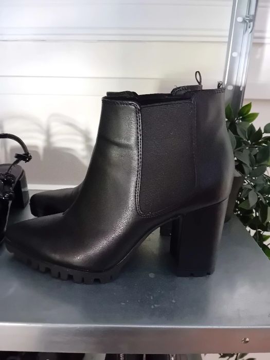 Bota Feminina de Salto Alto – Nova, Cano Alto, Tamanho 38