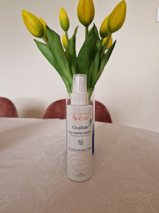 Eau Thermale Avene Cicalfate+ - osuszający spray regenerujący 100ml