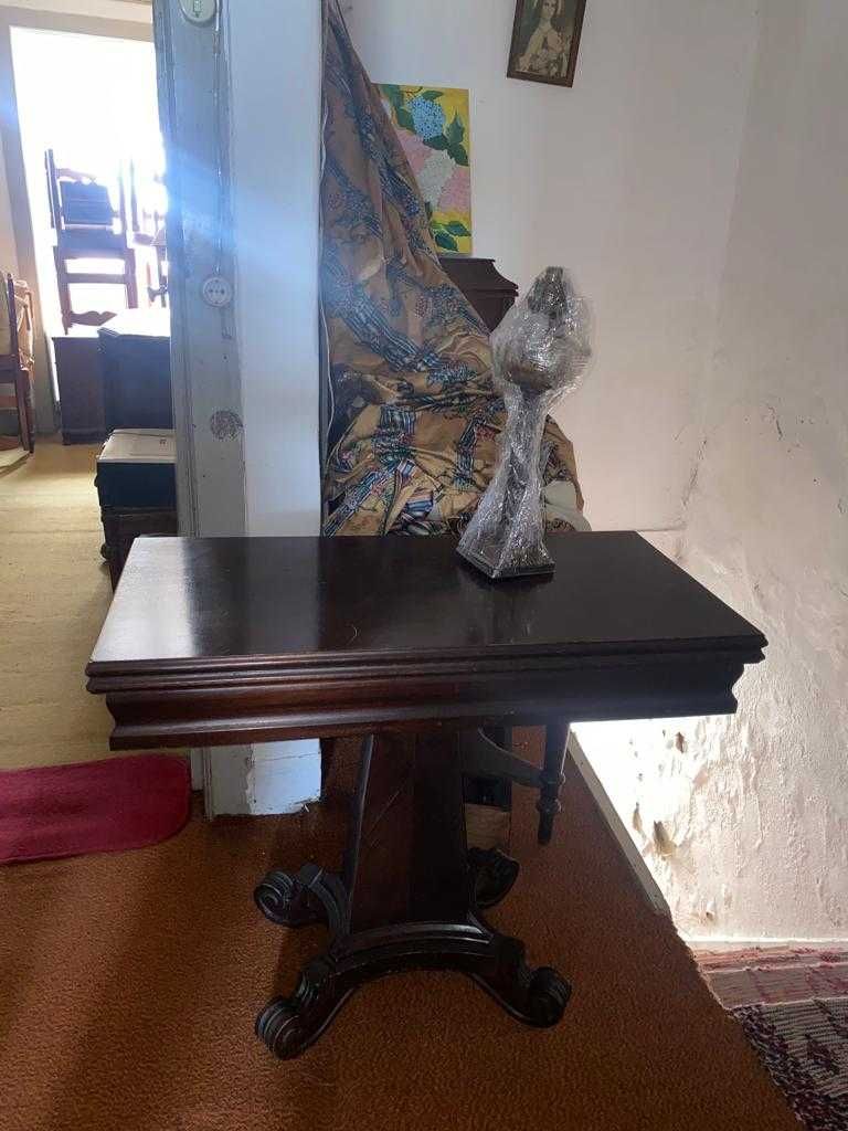 MESA DE JOGO com tecido verde