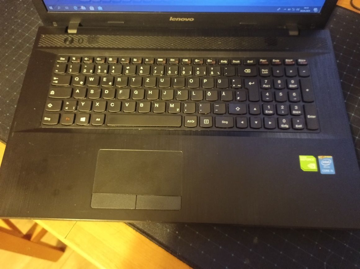 Lenovo G710 i5/SSD 240GB/GeForce GT720