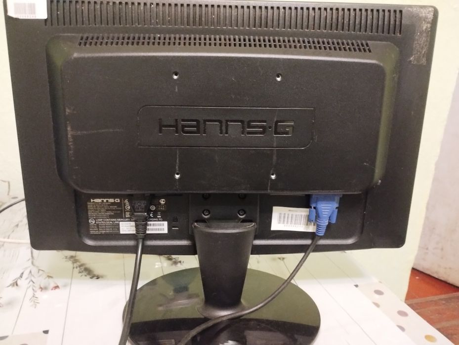 Монітор hanns.g .