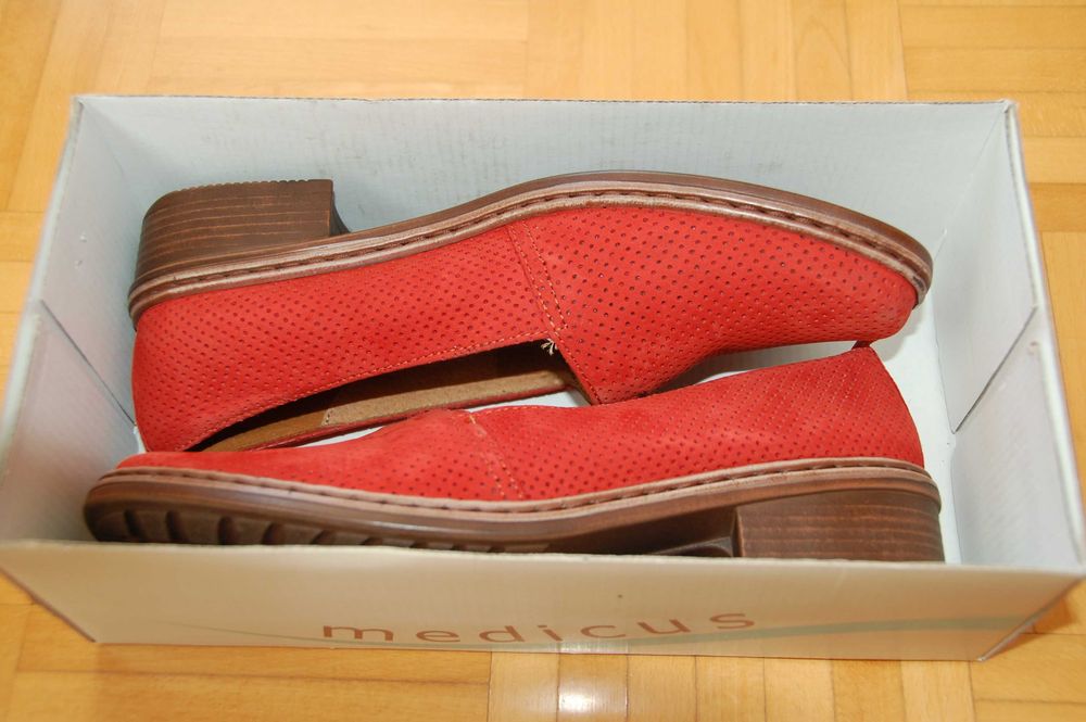 półbuty skórzane, czerwone, rozm. 40, NOWE