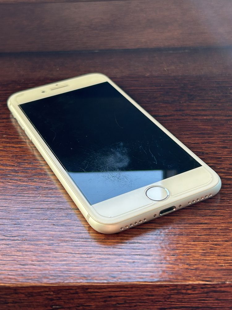 iPhone 7 32GB Srebrno-Biały + akcesoria