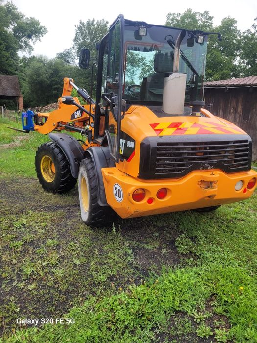 Ładowarka Car 908 rok 2012 mały przebieg sprowadzona