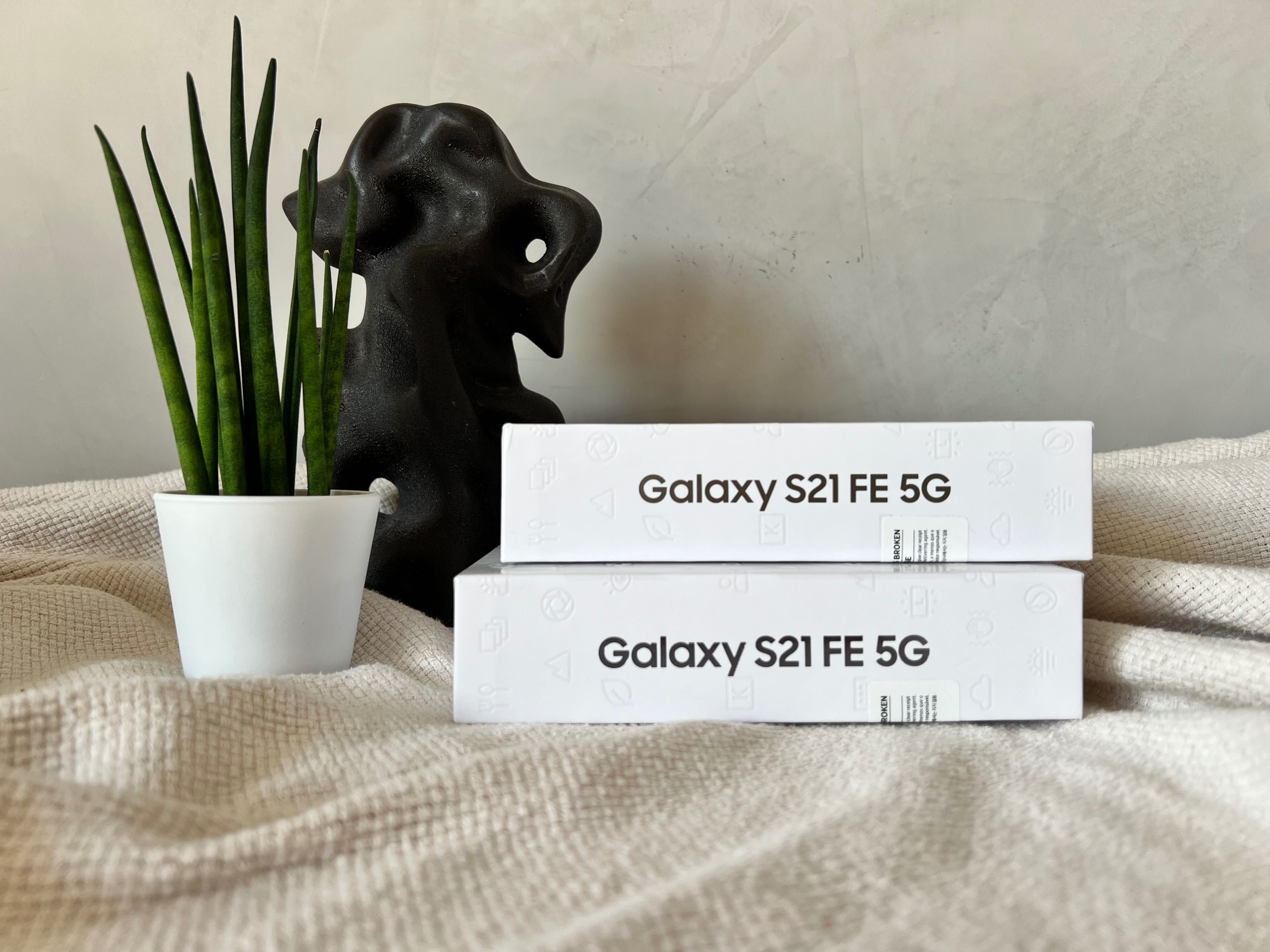 []]Samsung Galaxy S21 FE 5G 128GB - Graphite, Olive - NIE NA RATY []]