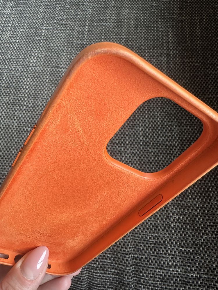 Leather Case skórzane etui na iPhone 14 Pro pomarańczowe