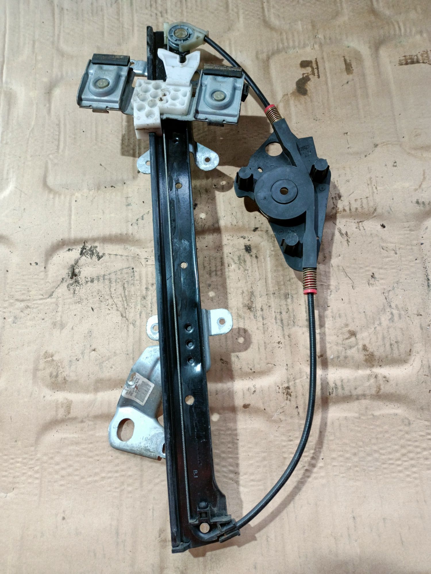 Mechanizm podnośnik szyby prawy przód Ford Fusion Fiesta mk6 02-12