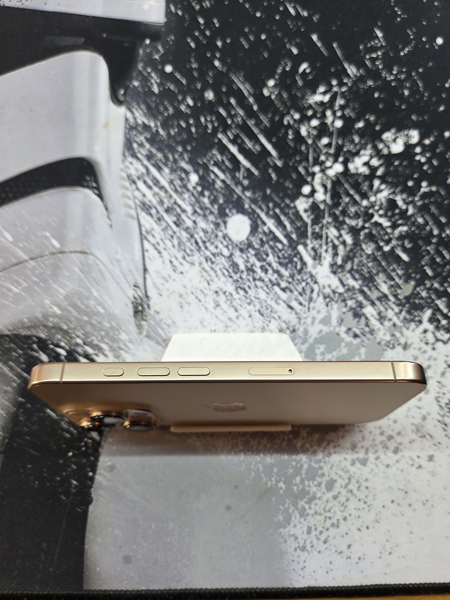 iPhone 16 Pro 128 Gb Desert Titanium NEW