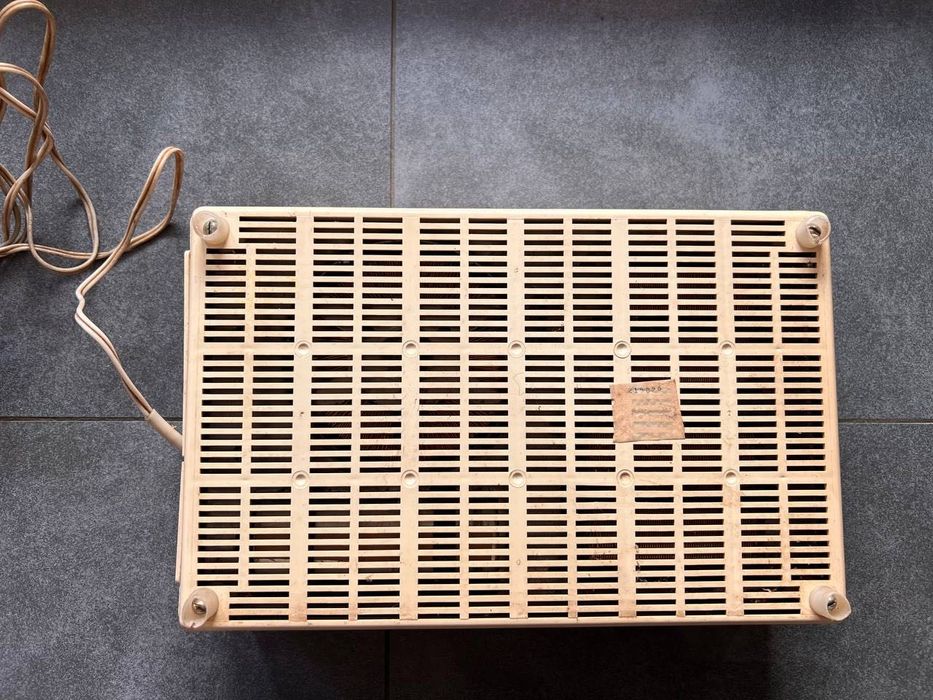 Стабілізатор напруги Україна-2