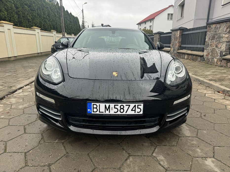 Porsche panamera 4x4 3.6 2016 edition