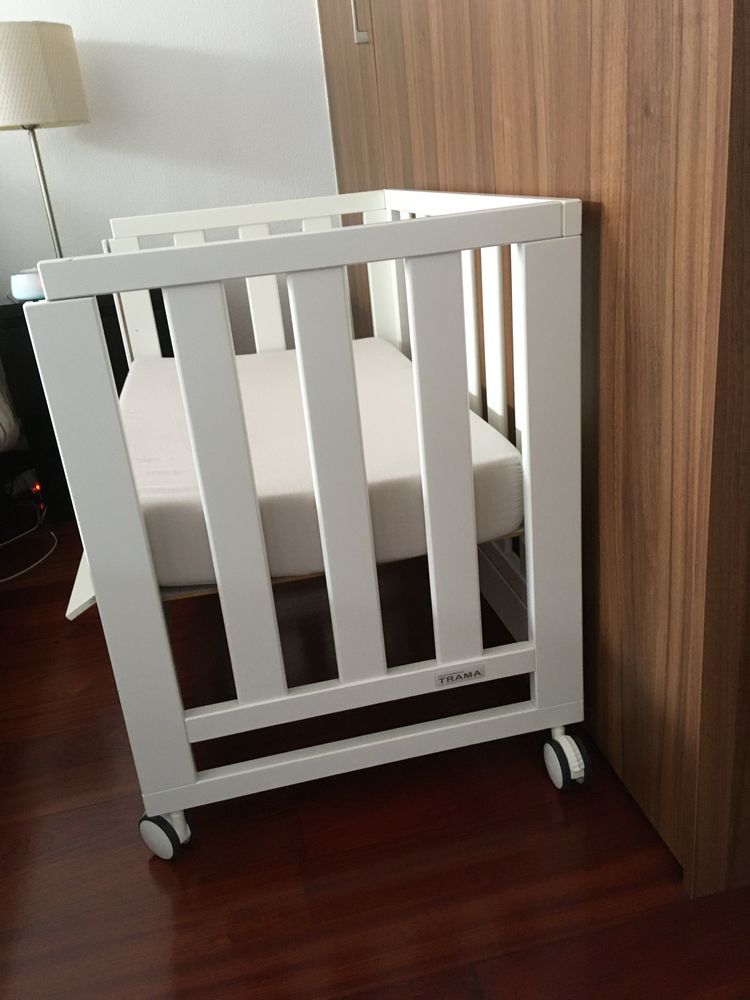 Berço pequeno branco madeira marca TRAMA