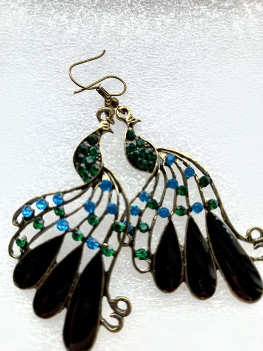 Długie kolczyki pawie zielone cyrkonie