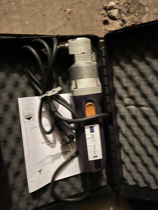 wycinarka, nożyce do blach Sparky typ BS 600 w walizce,  jak nowa