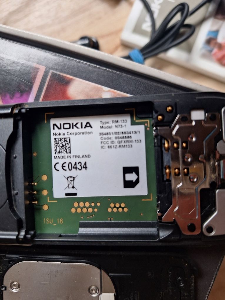 Nokia N73 czarna wersja  Pełny zestaw Kolekcja Made in Finland