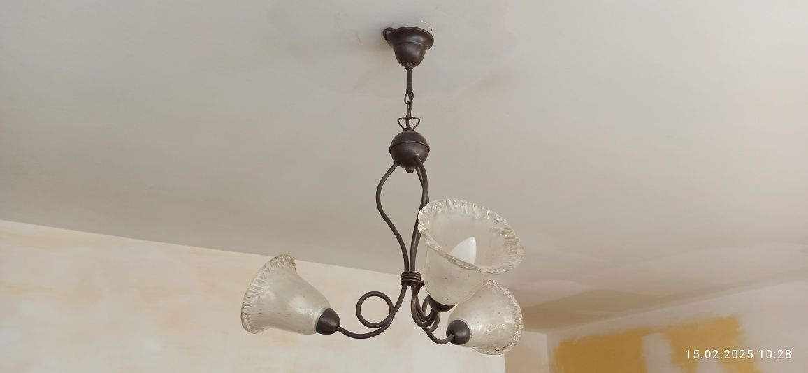 Żyrandol, lampa sufitowa