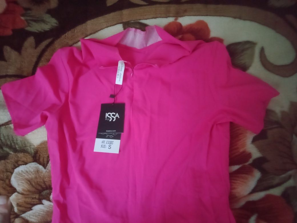 Продаю женское платье "Fashion clothes" от бренда "Issa plus"