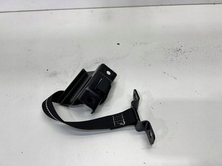 MOCOWANIE UCHWYT AKUMULATORA AUDI Q5 FY 80A867749G