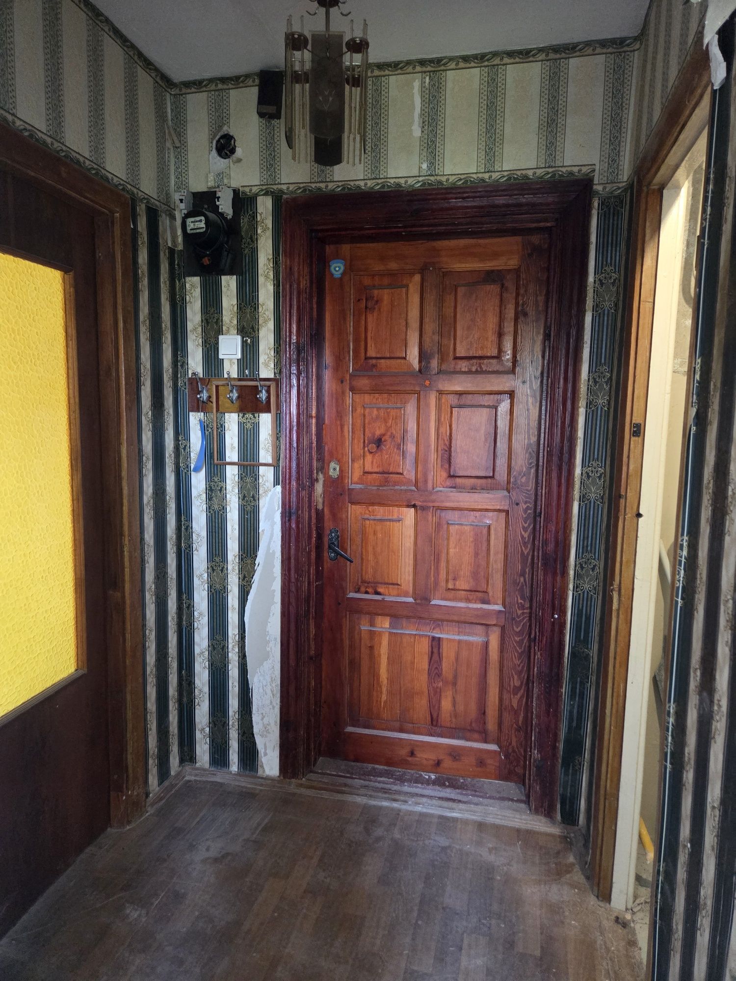 Продаж 1к квартири Виставка 22м²