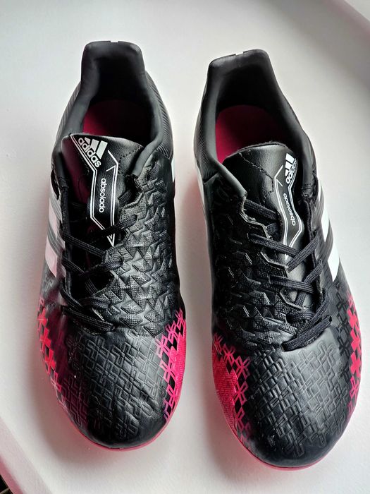 Buty piłkarskie Adidas Predator Absolado