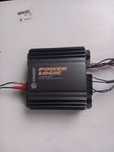 Amplificador auto 2x25W