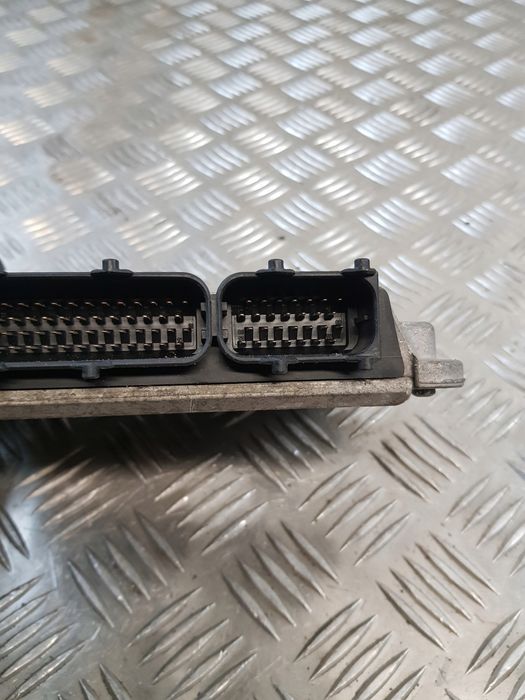 Sterownik Silnika Skoda Octavia I 1.9Tdi 038906018Bq