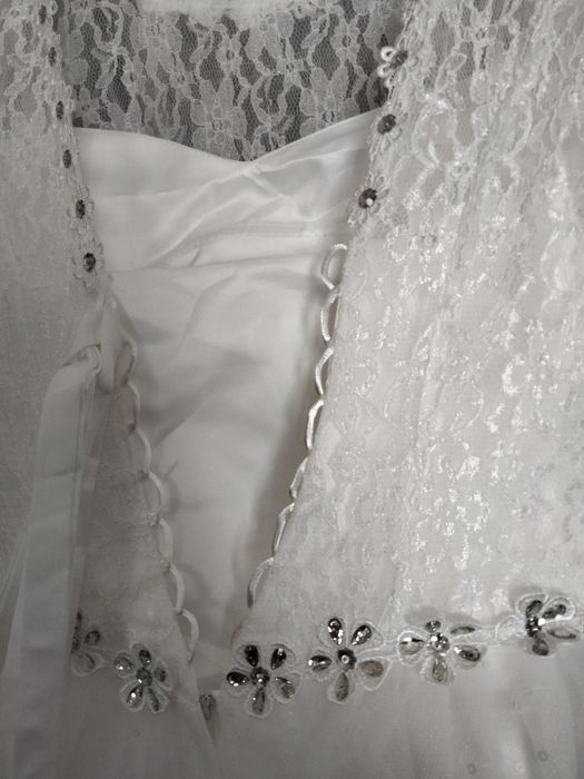 Vendo vestido de noiva novo