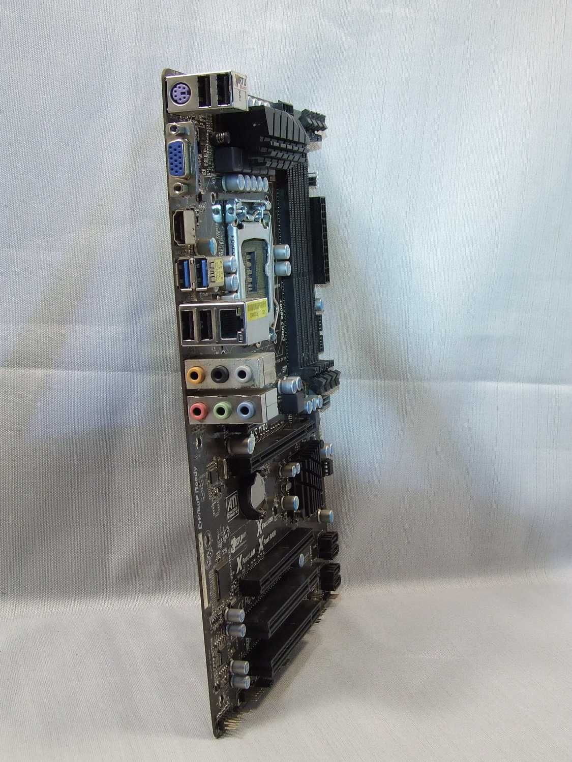 Материнка ASRock Z75-Pro3 s1155 от intel/плата материнская