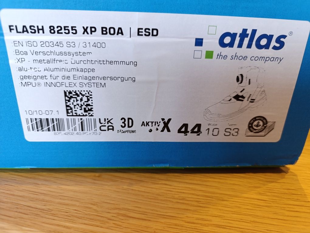 Nowe trzewiki Atlas Flash 8255 BOA S3/31400 r.44 + gratis