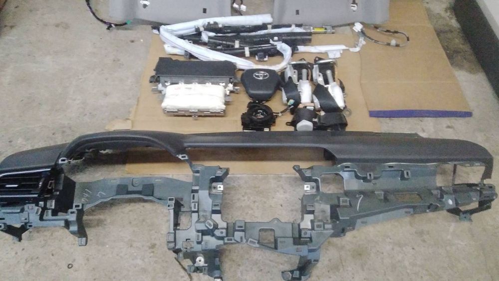 Komplet poduszek powietrznych Toyota Camry 2020