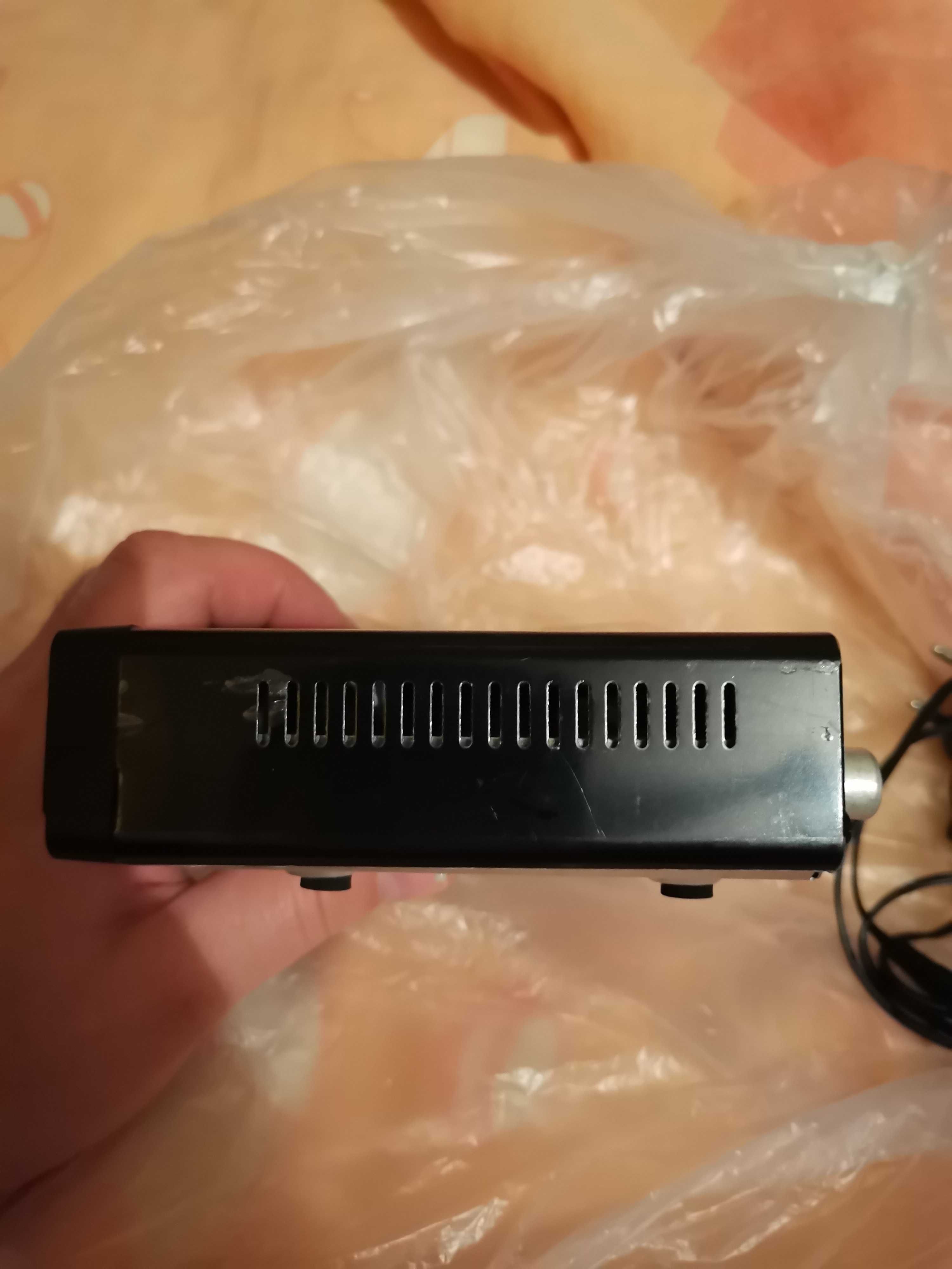 Ferguson Ariva T760i dekoder tuner DVB-T2 H.265 HEVC wszystkie program