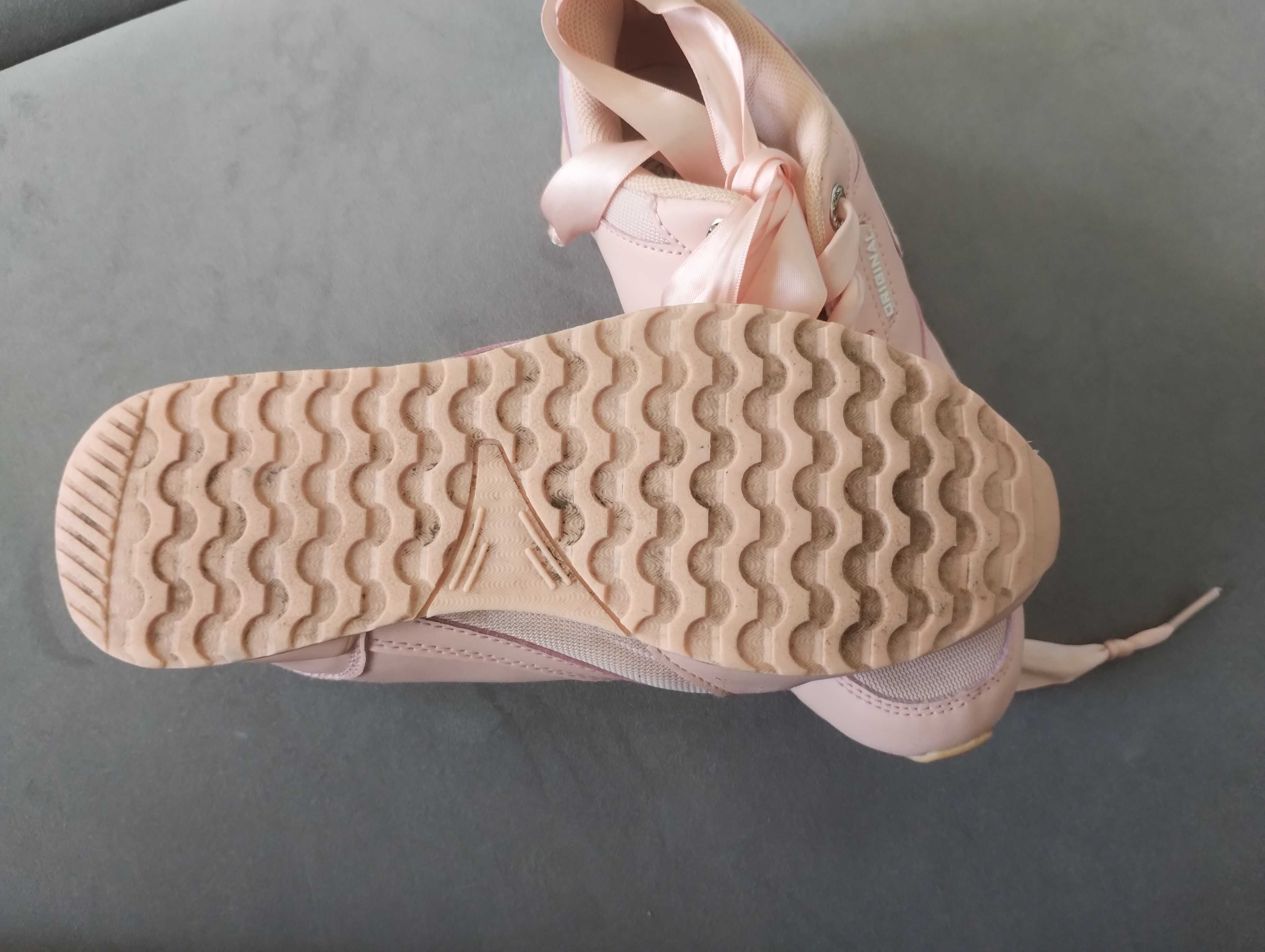 Różowe buty sportowe 37 Badoxx