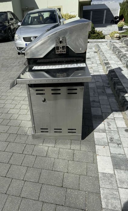 Grill gazowy char broil