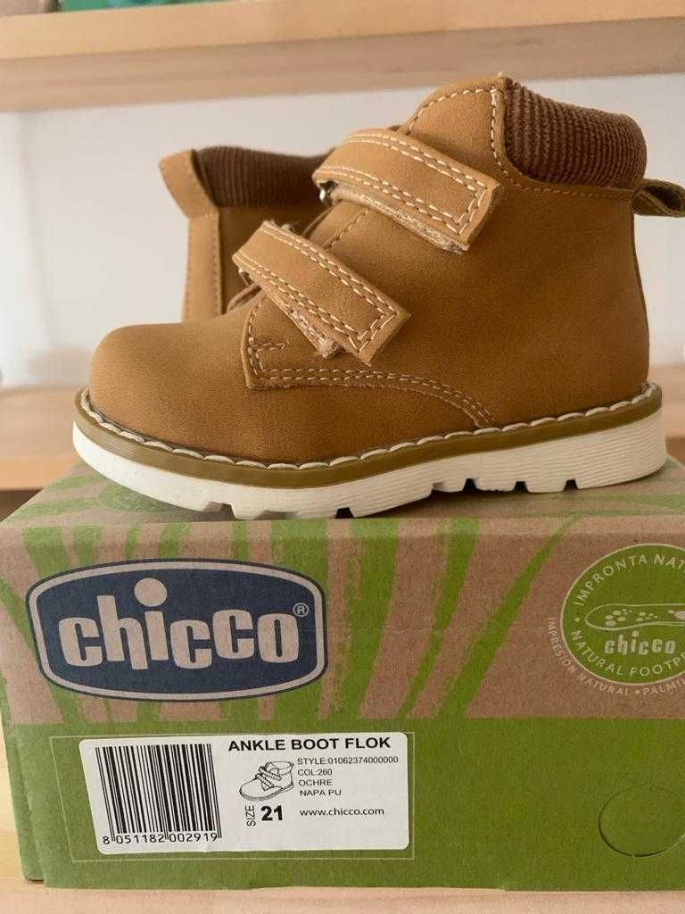 Botas criança novas 21 - Chicco