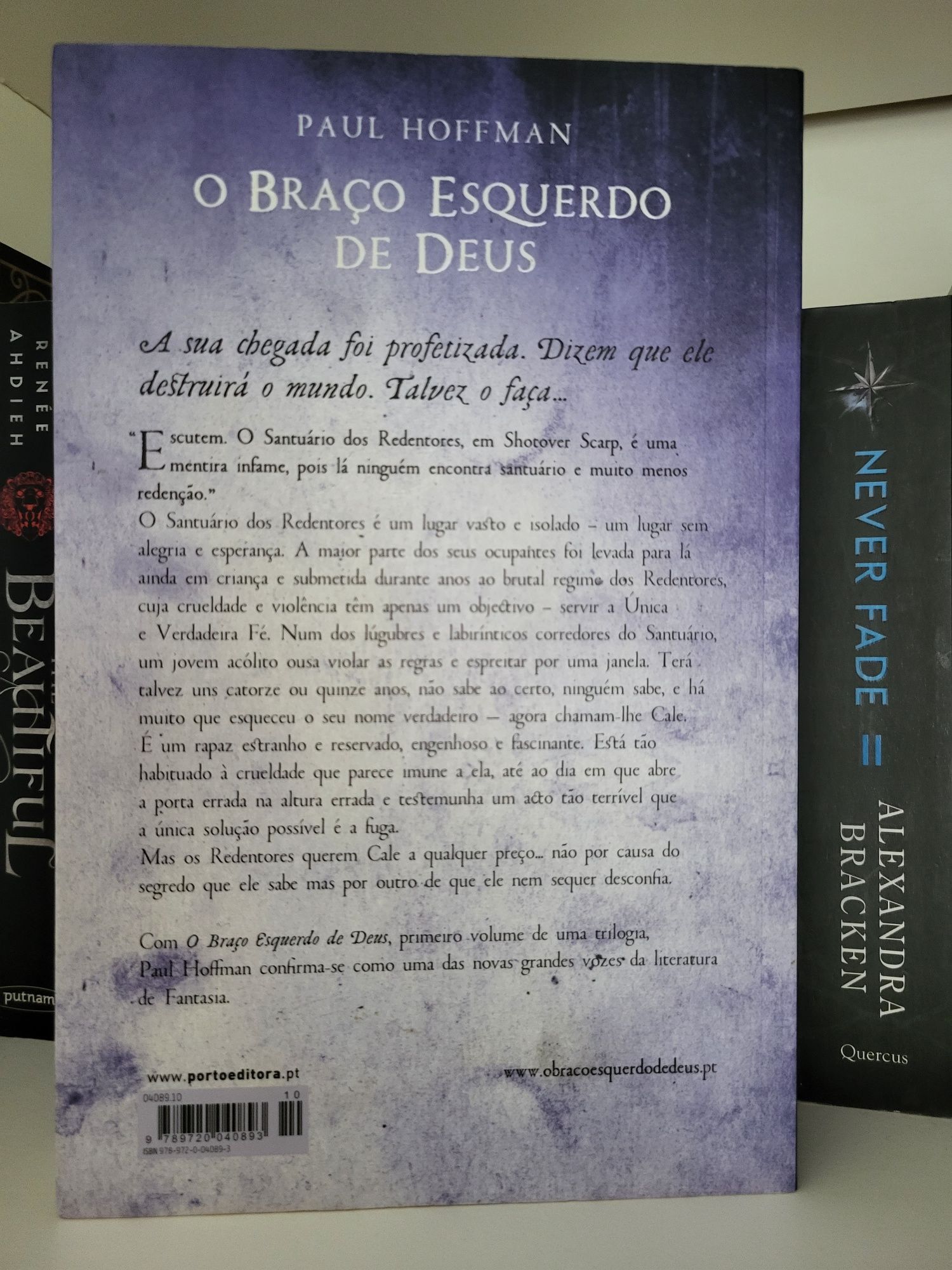 Livro O Braço Esquerdo de Deus de Paul Hoffman