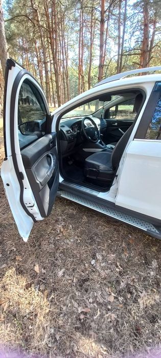 ПРОДАМ Ford Kuga 2.0 TDCi 2011 року