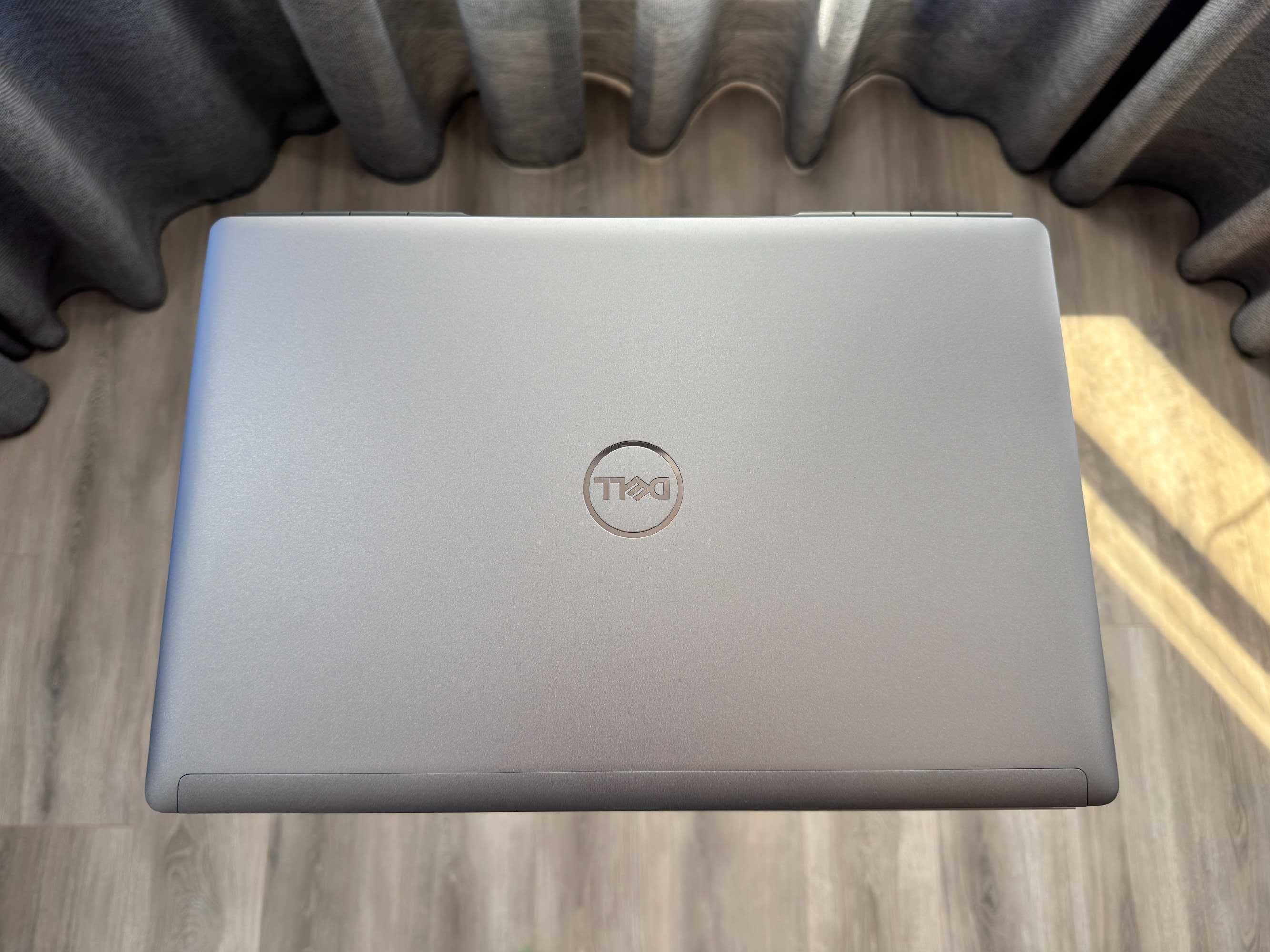Ноутбук Dell Precision 7560 | i7-11850H RTX A4000 | Ram-64 SSD-256 IPS