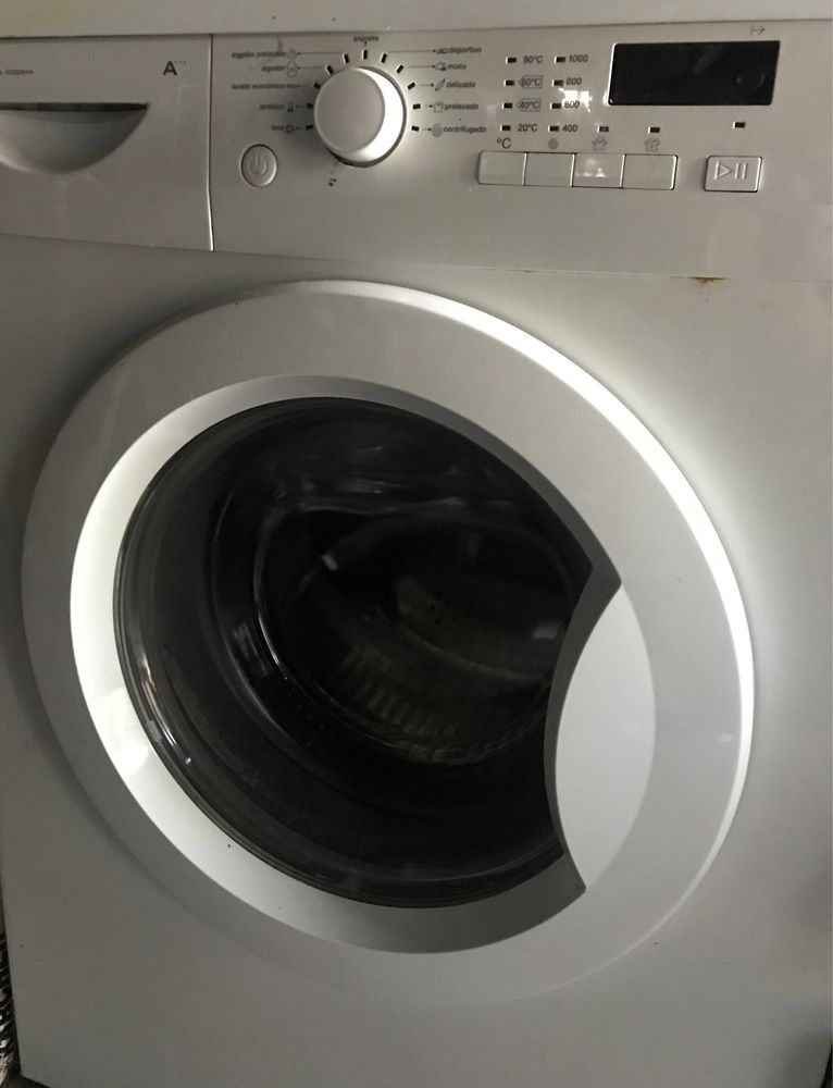 Máquina Lavar Roupa Avariada