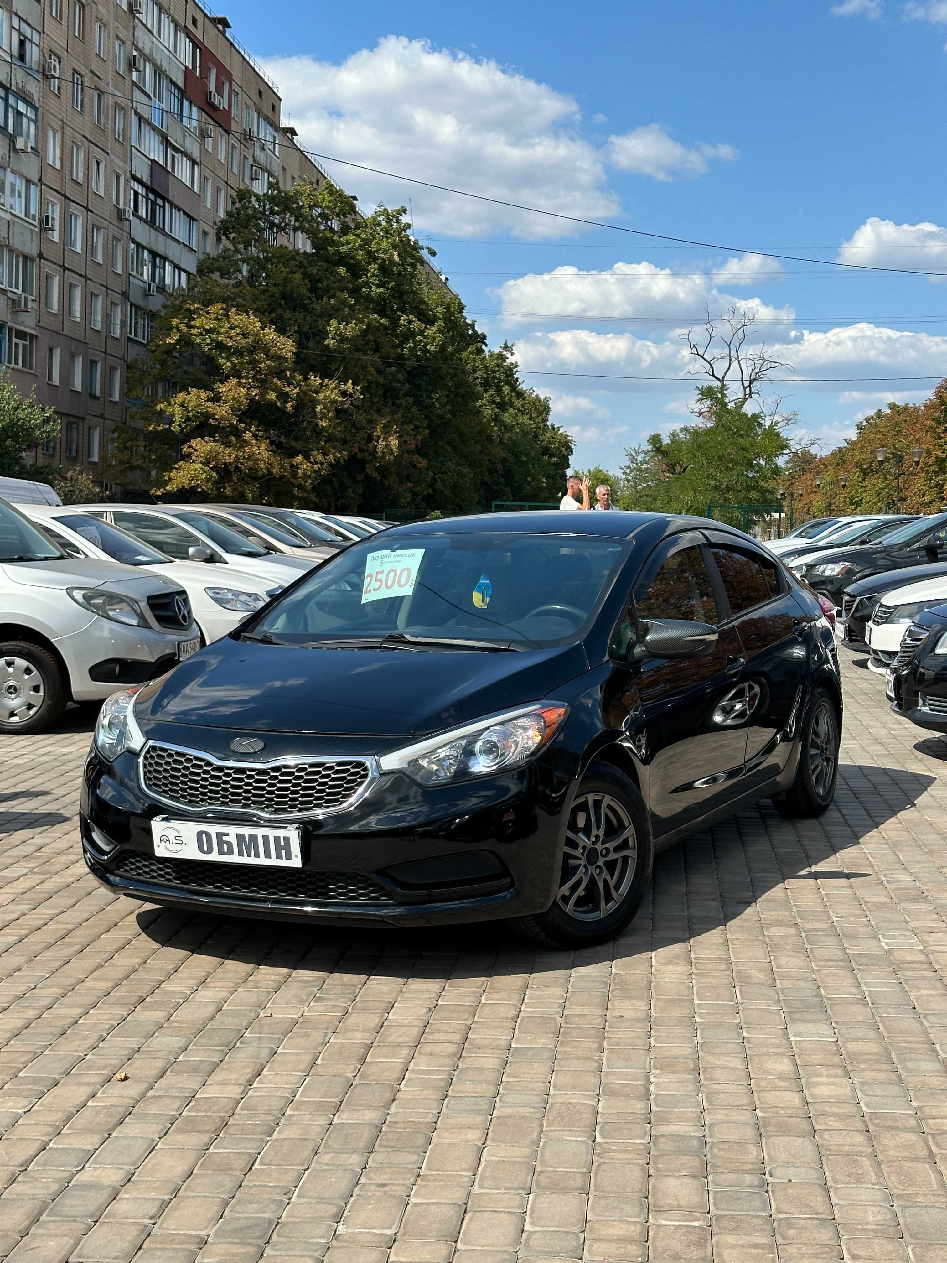 Продам Kia Forte 2014 рік можлива розстрочка,кредит,обмін!