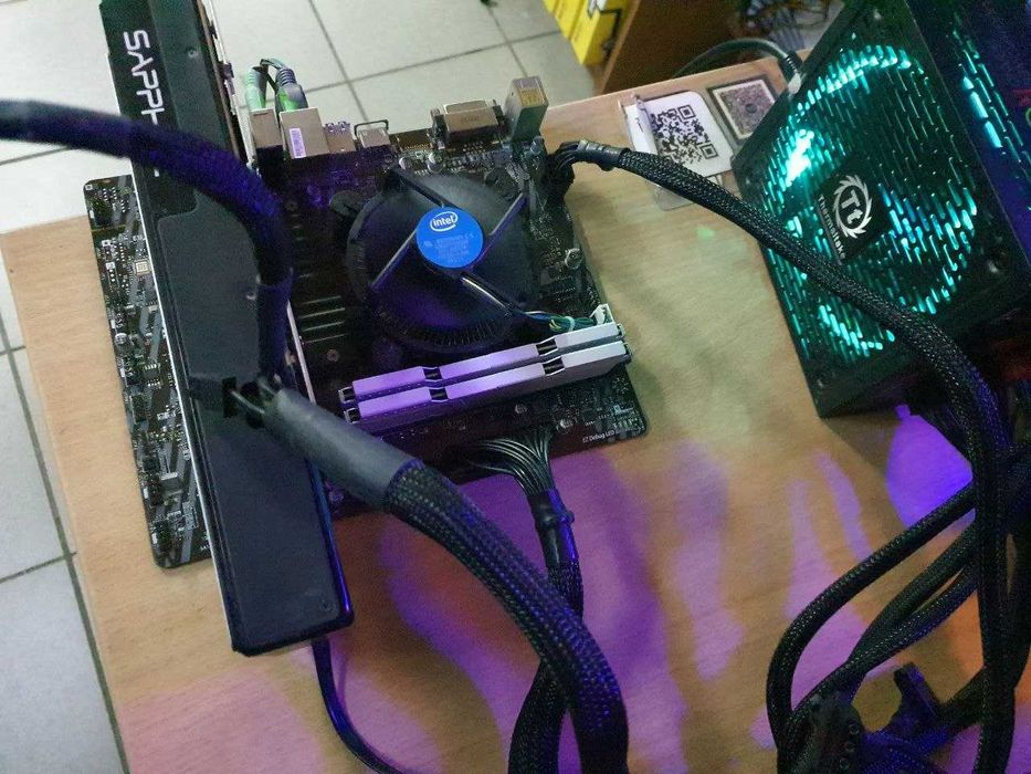 Материнская плата s1200 MSI MSI B460M-A Pro с i5-10400F кулер BOX.