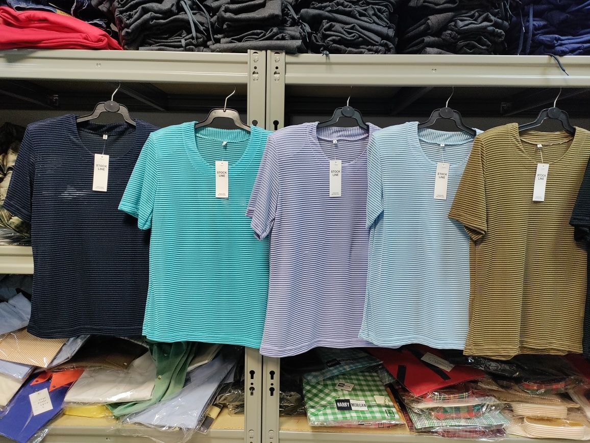 Blusas 2,50 Euros.                        Só para REVENDA