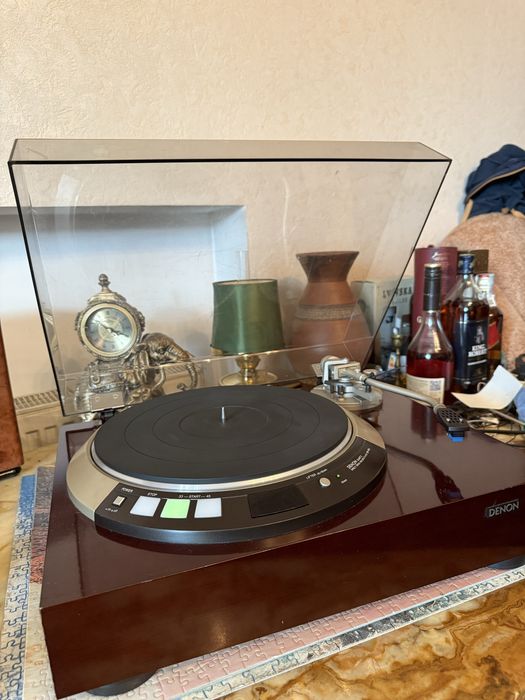 Високоякісний Програвач Вінілу Denon DP-60L / Японія