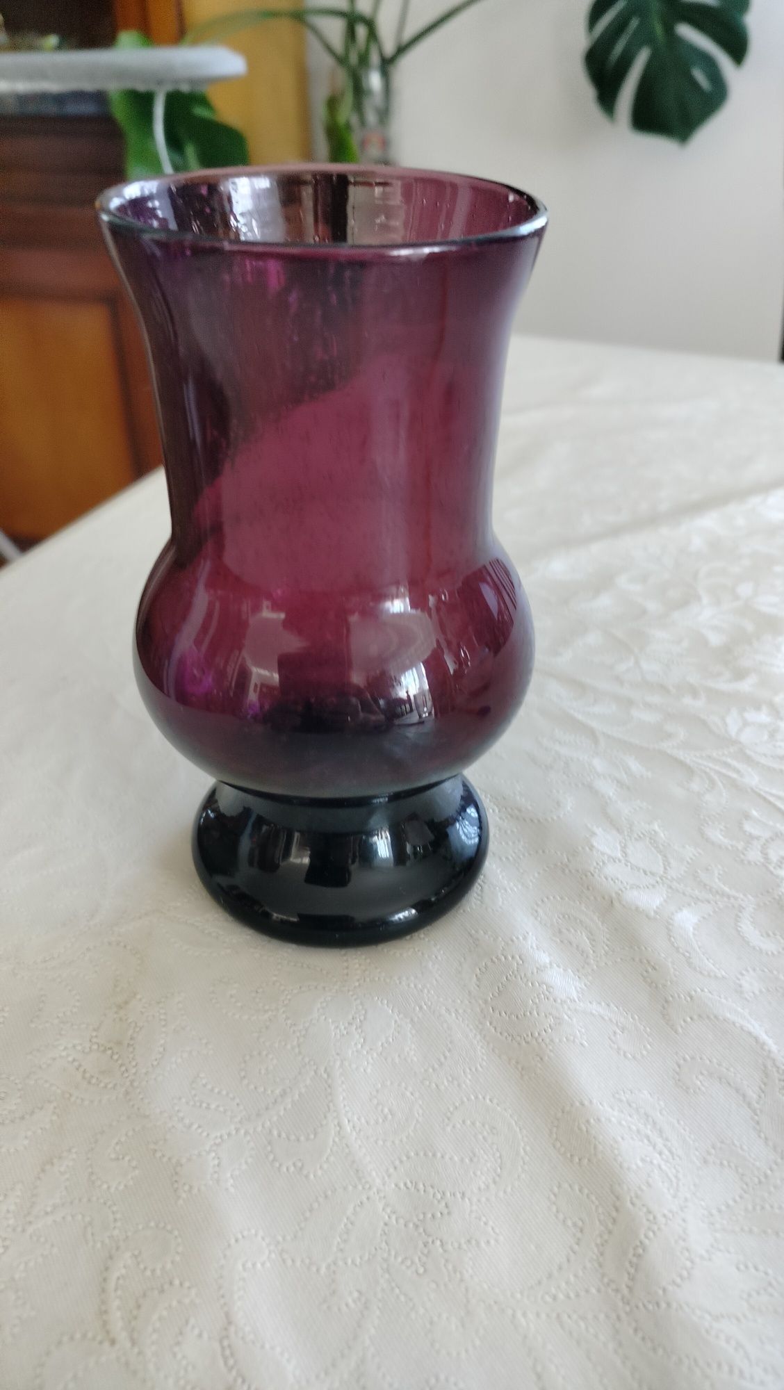 Bakłażanowy wazon
