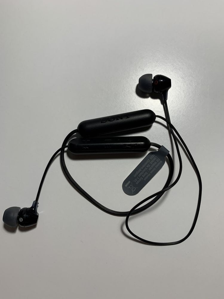 Headphones sem fio - Sony WI- C300